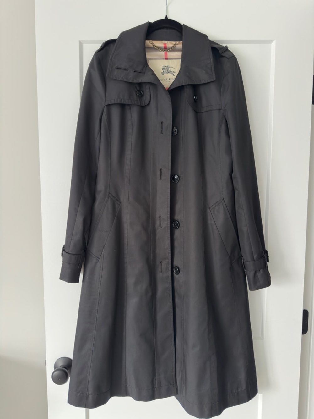 Burberry Women's Black Trench Coat with Classic Silhouette